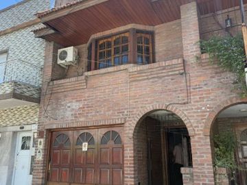 Duplex en venta en Wilde Centro