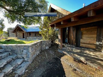 Fabulosa Casa En El Peñón Del Lolog San Martín De Los Andes, Patagonia Argentina