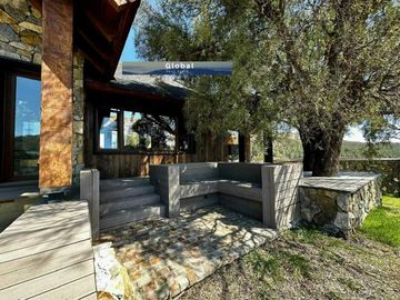 Fabulosa Casa En El Peñón Del Lolog San Martín De Los Andes, Patagonia Argentina