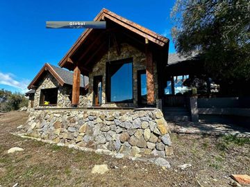 Fabulosa Casa En El Peñón Del Lolog San Martín De Los Andes, Patagonia Argentina