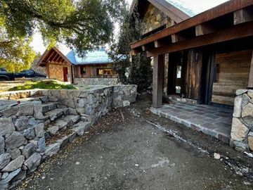 Fabulosa Casa En El Peñón Del Lolog San Martín De Los Andes, Patagonia Argentina