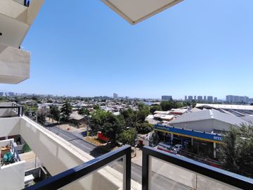 Arriendo Macul Dep 1 habitación con estacionamiento y bodega