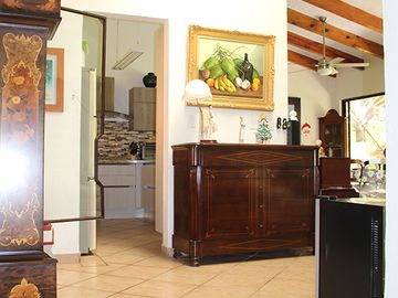 VENDO HERMOSA Y AMPLIA CASA EN PRIVADA DE SOLO 4 CASAS, FRACC. REAL DE TEZOYUCA