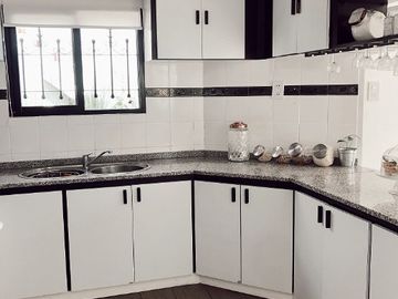 Casa en venta en Lanus Oeste