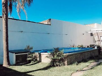 Casa en venta en Lanus Oeste