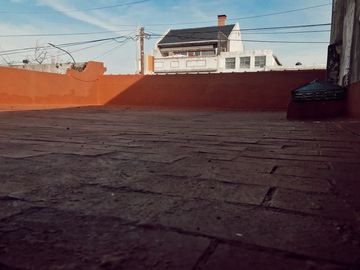 Casa en venta en Lanus Oeste