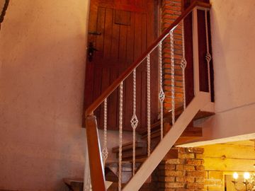 Casa en Venta en Vista del Valle, estilo colonial mexicano, con gran jardín