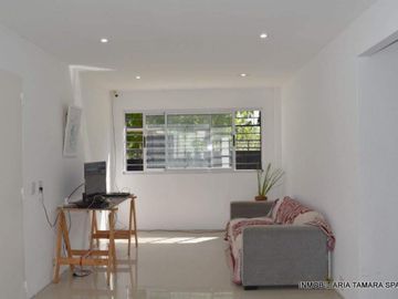 CASA A METROS DE LA CANCHA DE GOLF