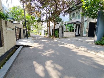 Tanah Luas Lokasi Premium Di Central Park Jakarta Barat S9722