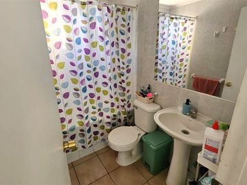 Amplia casa de 5 dormitorios, Villa Las Leyendas, Calama