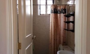 Bungalow Resale House in Metrogate
