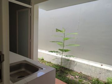 RUKO SIAP HUNI DI PINGGIR JALAN RAYA KEBONARUM