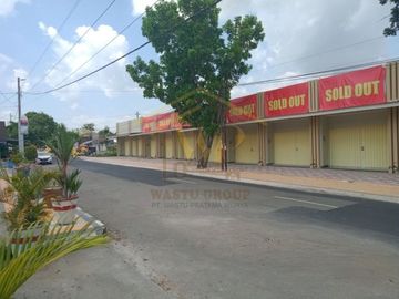 RUKO SIAP HUNI DI PINGGIR JALAN RAYA KEBONARUM