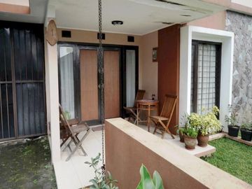 RUMAH SEKEN SECOND GERLONG GEGER KALONG BANDUNG