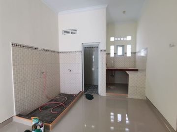 Rumah Baru Strategis dekat Polsek Sedayu