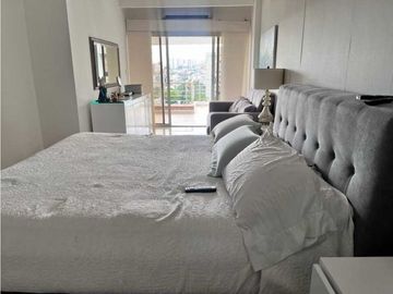 SE VENDE HERMOSO APARTAMENTO REMODELADO EN ALTO PRADO