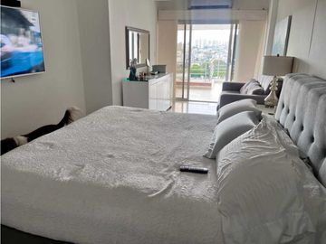 SE VENDE HERMOSO APARTAMENTO REMODELADO EN ALTO PRADO