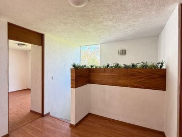 Linda  casa en Venta en Bosques del Centinela