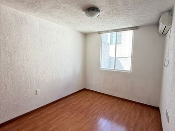 Linda  casa en Venta en Bosques del Centinela