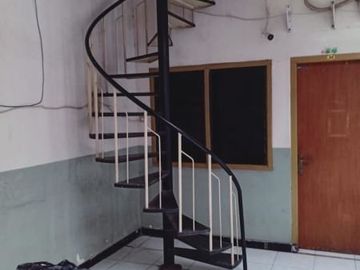 Dijual Rumah Kos 3 Lantai FULL FURNISH di Jl. Siwalankerto, Surabaya