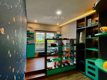 Dijual Rumah Full Furnish Taman Modern Lingkungan Nyaman