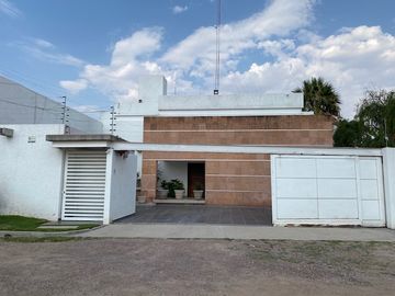 RESIDENCIA EN ZONA TEC NORTE AGUASCALIENTES