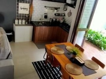Rumah di Cinere Jual Cepat Furnished fasilitas Kolam Renang
