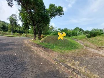 Tanah dalam perumahan raffles hills Cibubur