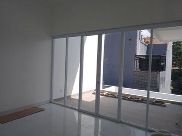 Dijual rumah ready stock mewah cantik rasa villa di Cisaranten Arcamanik