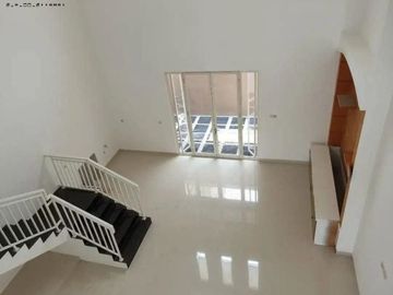 Rumah Sutorejo Tengah STRATEGIS, BARU GRESS, MINIMALIS
