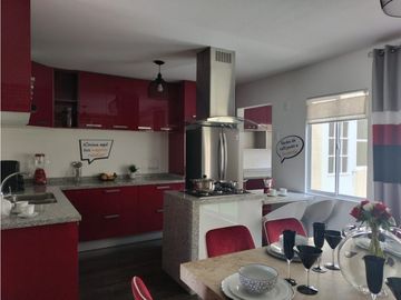CASA EN VENTA AL SUR DE PACHUCA, BLVD SANTA CATARINA,