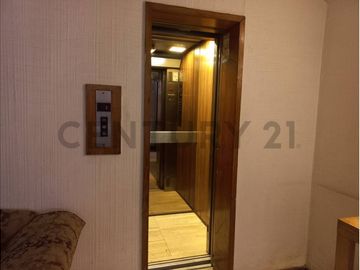 Depto. en venta 4D,Barrio el Golf Las Condes
