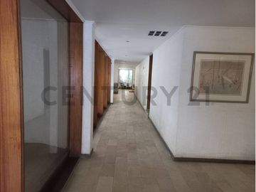 Depto. en venta 4D,Barrio el Golf Las Condes