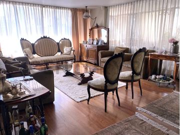Depto. en venta 4D,Barrio el Golf Las Condes