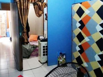 Dijual Cepat Rumah bonus Kontrakan 4 Pintu, strategis bebas banjir di Cipinang Besar Selatan, Jakarta Timur