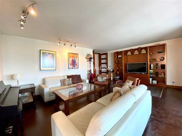 Departamento en Venta en Hermanos Cabot | Dpto en Venta (4D5B) | Las Condes | One Propiedades