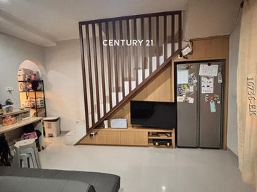 Dijual Rumah 2 Lantai Di Bintaro Sektor 9