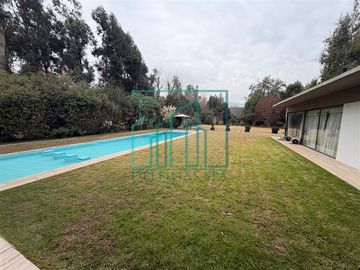 Parcela en venta en Colina