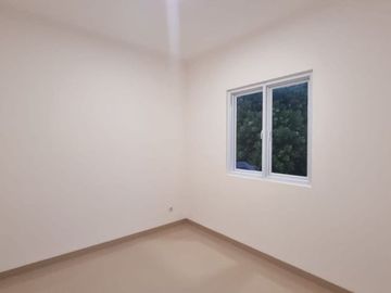 Rumah Town house strategis dekat fasilitas,tangsel