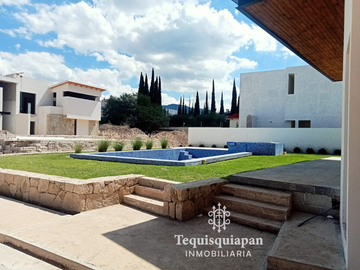Casas en venta en conjunto Céntrico de Tequisquiapan