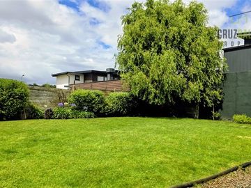 Casa en venta de 4 dorm. en Puerto Varas