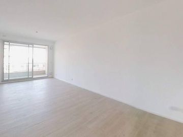 A Estrenar Monte Castro. Monoambiente, con Balcon