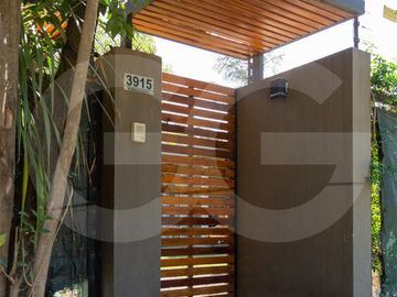 Casa - Barrio Parque Leloir