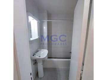 Almagro  - venta 3 ambientes con cochera fija  - retasado oportunidad !!!! U$S99.000 !!