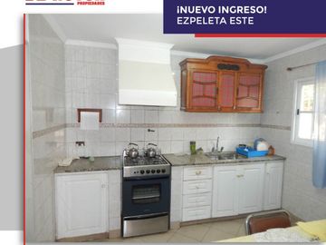 Casa en venta en Ezpeleta Este