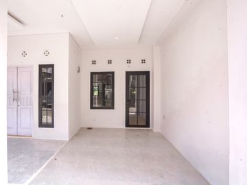 Rumah LB 156 Hadap Timur 5 Menit ke Mall Cinere Depok J-50508