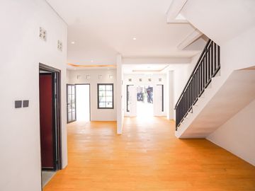 Rumah LB 156 Hadap Timur 5 Menit ke Mall Cinere Depok J-50508