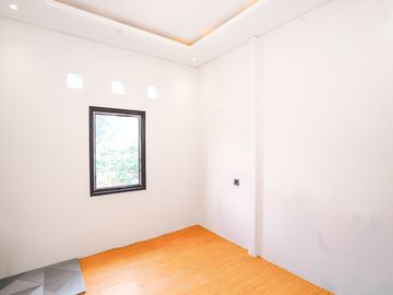 Rumah LB 156 Hadap Timur 5 Menit ke Mall Cinere Depok J-50508