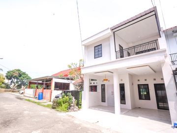 Rumah LB 156 Hadap Timur 5 Menit ke Mall Cinere Depok J-50508
