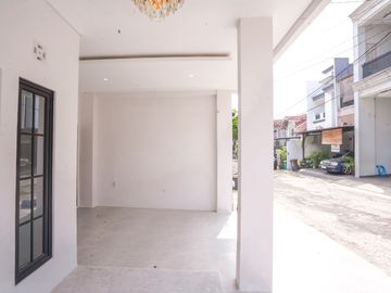 Rumah LB 156 Hadap Timur 5 Menit ke Mall Cinere Depok J-50508